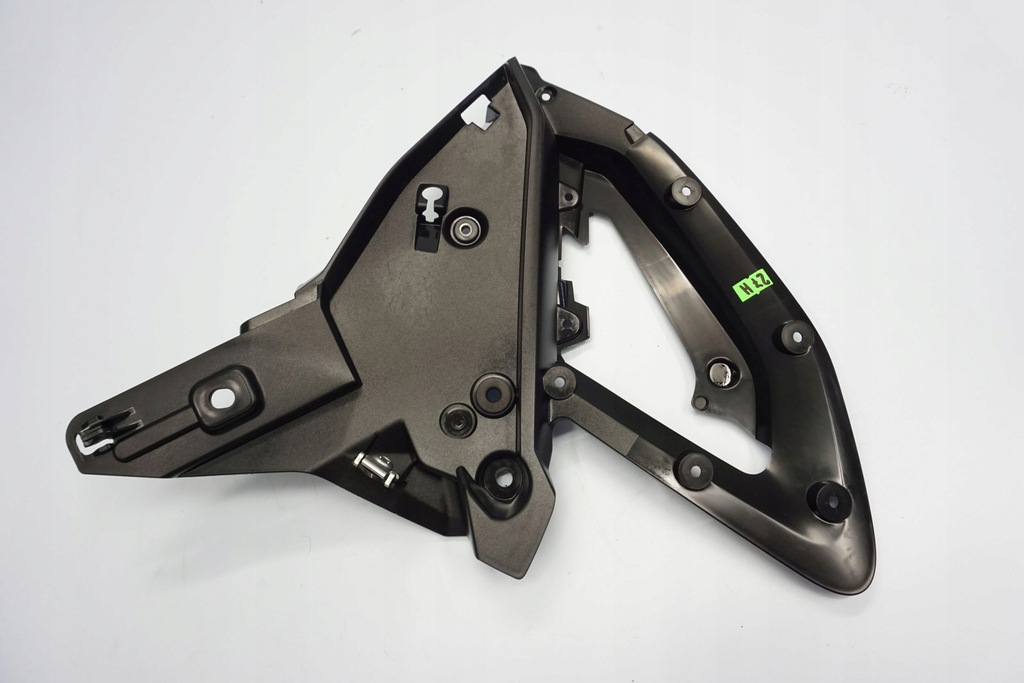YAMAHA MT-09 TRACER GT 18-20 UMPLUREA STÂNGA Product image