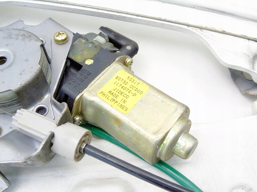 REGOLATOR DE GEAM FATA DREAPTA NISSAN MURANO I Z50 3.5 4X4 03-07 80730CC000 Product image