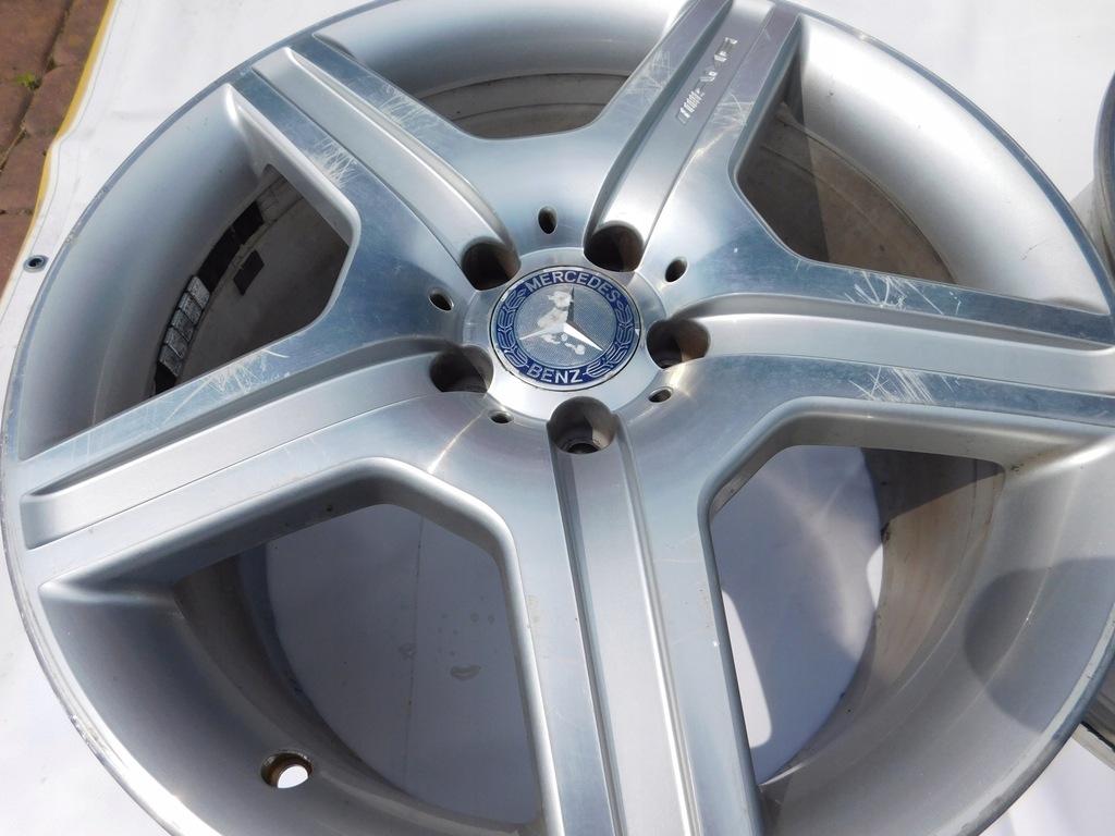 Jante Mercedes W221 AMG A2214012602 A2214012702 Product image