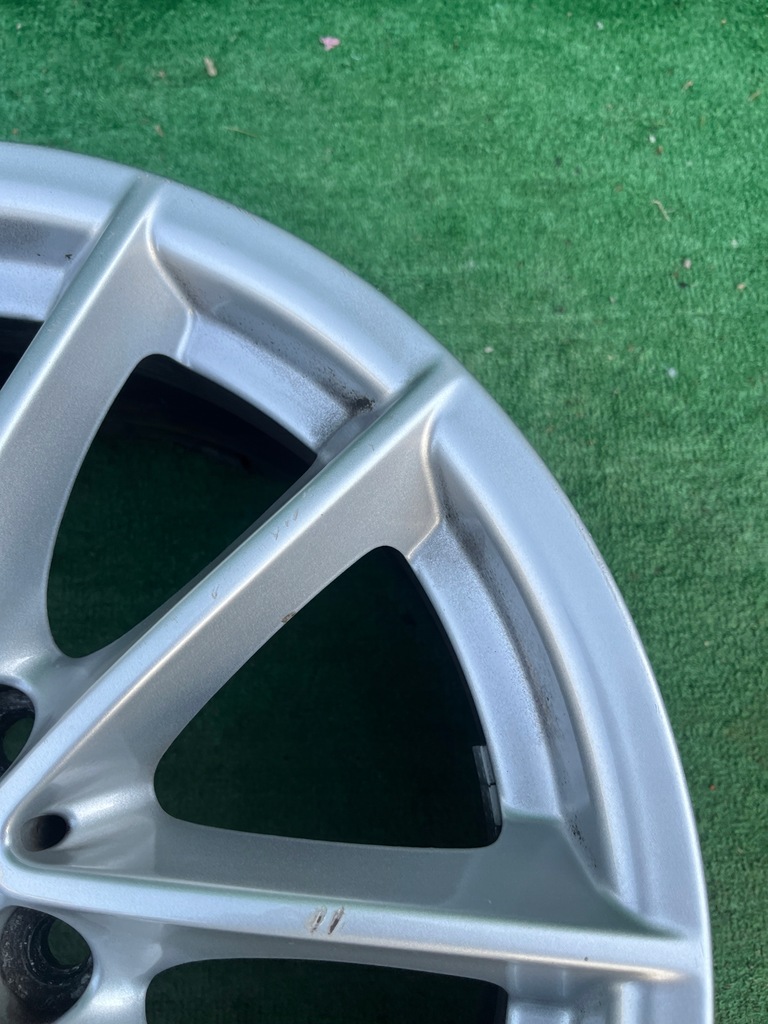 BMW 5 G30 6 G32 7 G11 JANTE ALIE 6868217 Product image