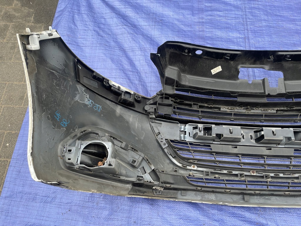 Peugeot 208 Ridicați bara de protecție față completă EWP 2019 Product image