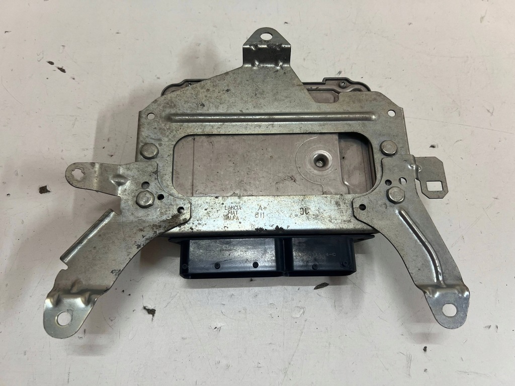 Alfa Romeo Giulietta 2011- 1,6 JTDM Driver de calculator ECU ECU Product image