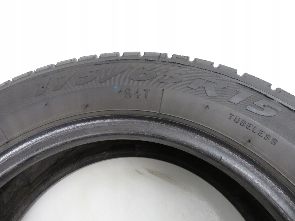 175/65R15 ANVELOPE IARNĂ Targum Winter AZ 84T Product image