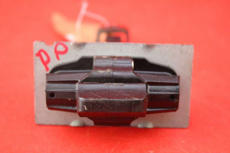OPRITOR USI DREAPTA FATA PEUGEOT 301 16R Product image