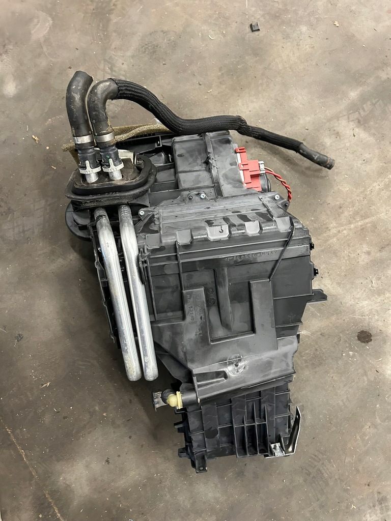 FORD C-MAX MK2 HYBRID ENERGI 2.0 USA SUFLANTĂ ÎNCĂLZIRE Product image