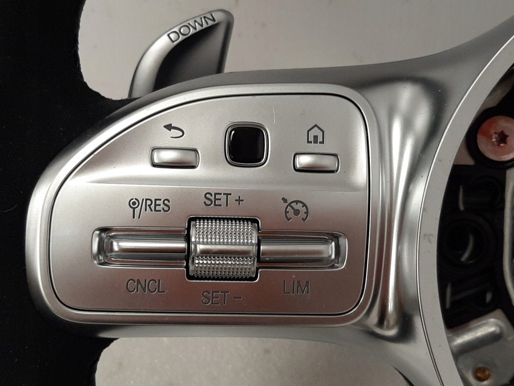 Volan încălzit Mercedes AMG Carbon Alcantara Product image