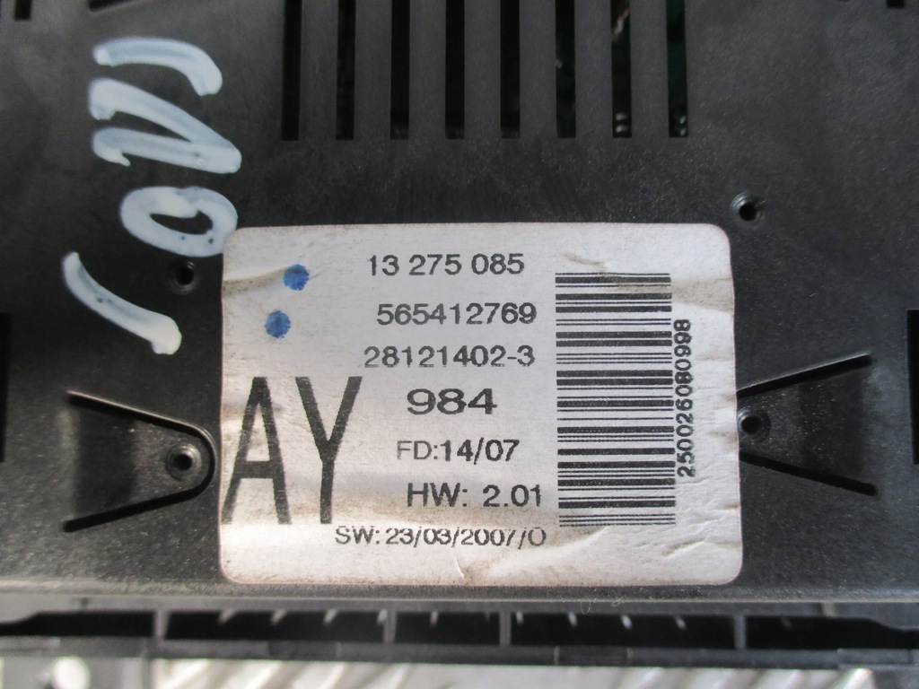 RADIO DISPLAY OPEL ASTRA H 04-14 13275085 Product image