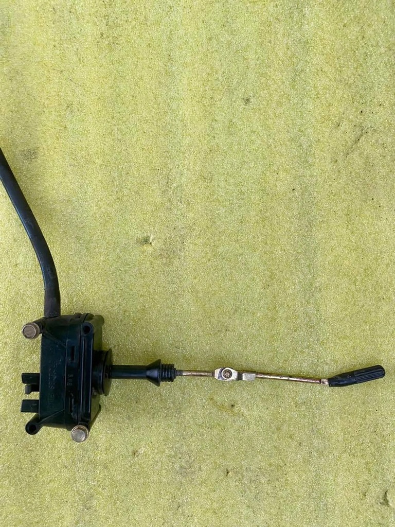 Mercedes-Benz W124 Servomotor de inchidere centralizata Product image