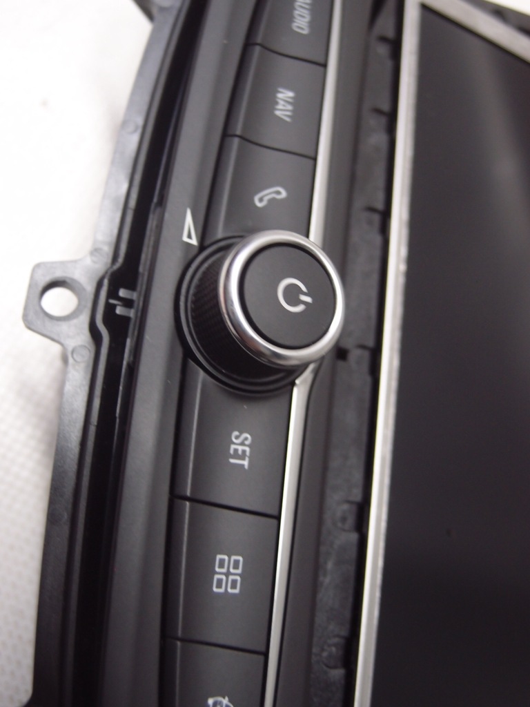 RADIO NAVIGATION OPEL CROSSLAND 2017 YP000126YX Product image