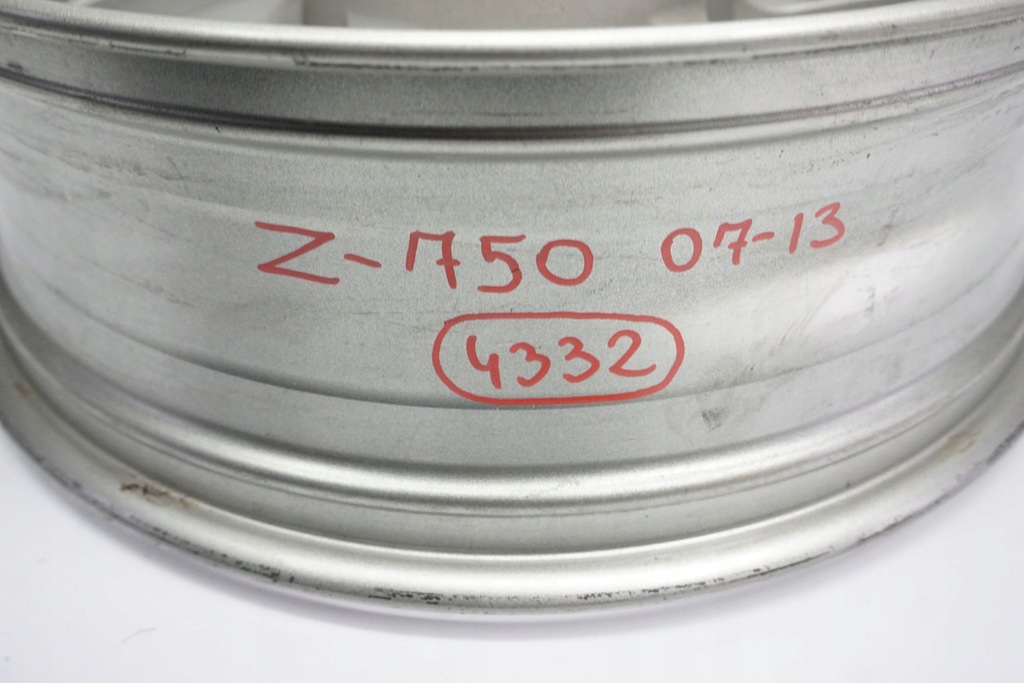 KAWASAKI Z 750 07-13 JANTE SPATE Product image