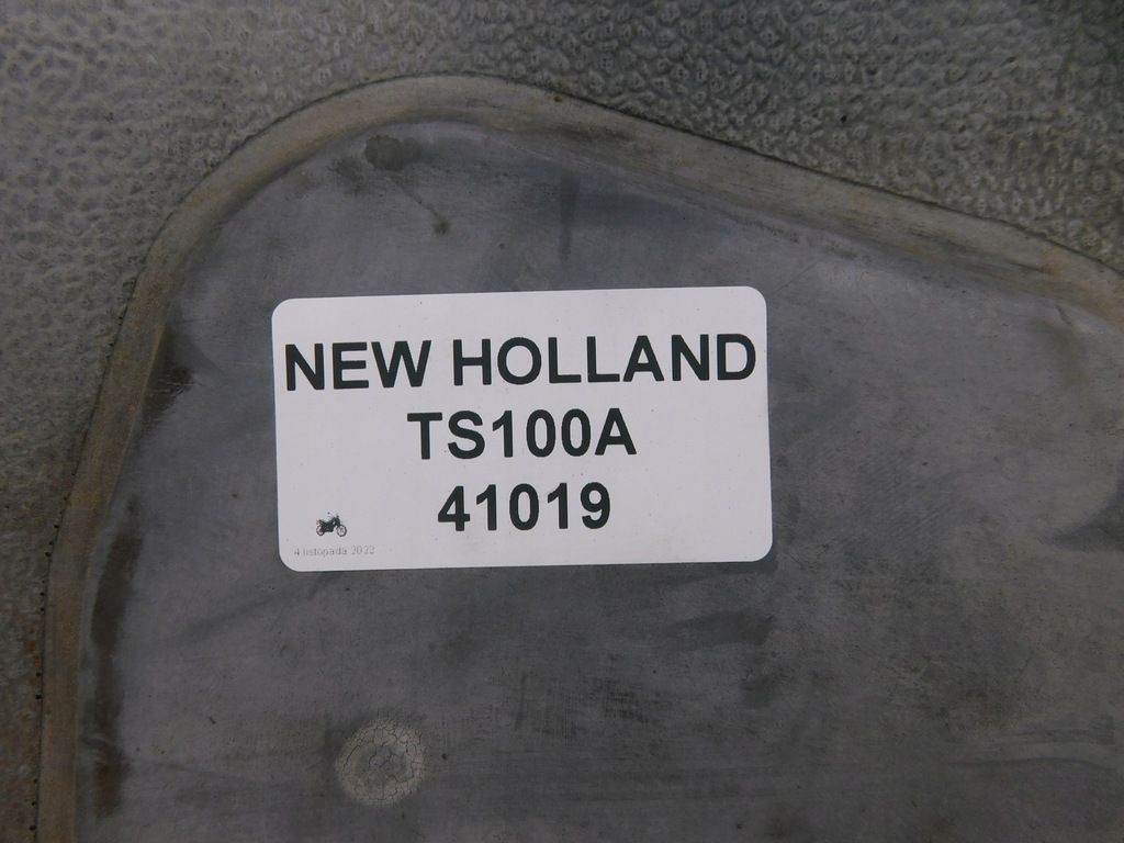 NEW HOLLAND TS 100A MOCHETA COVOR SUNET Product image