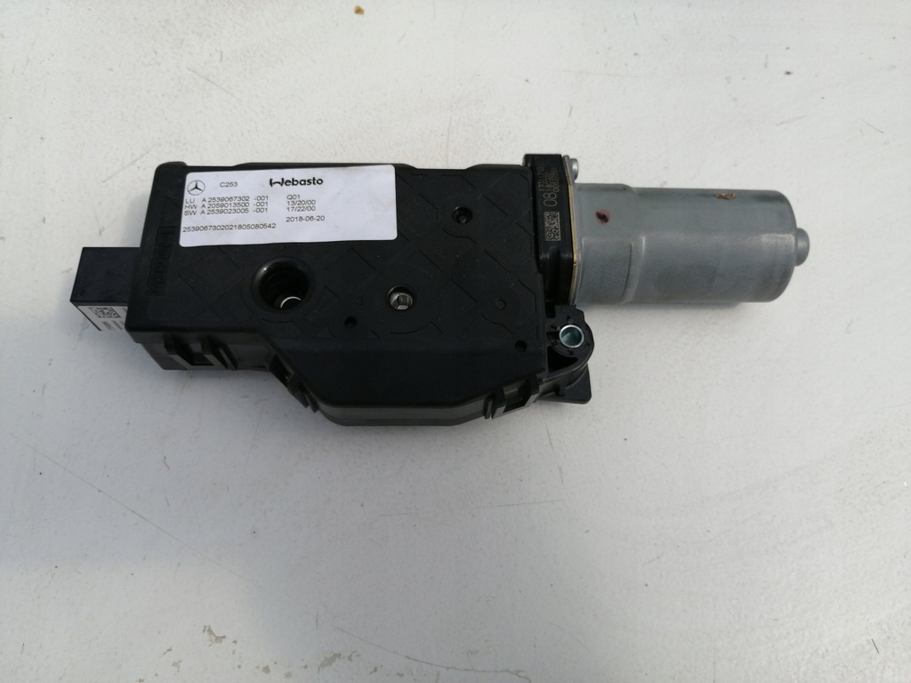 MOTOR TRAPA PANORAMA MERCEDES GLC 253 A2539067302 A2539023005 Product image