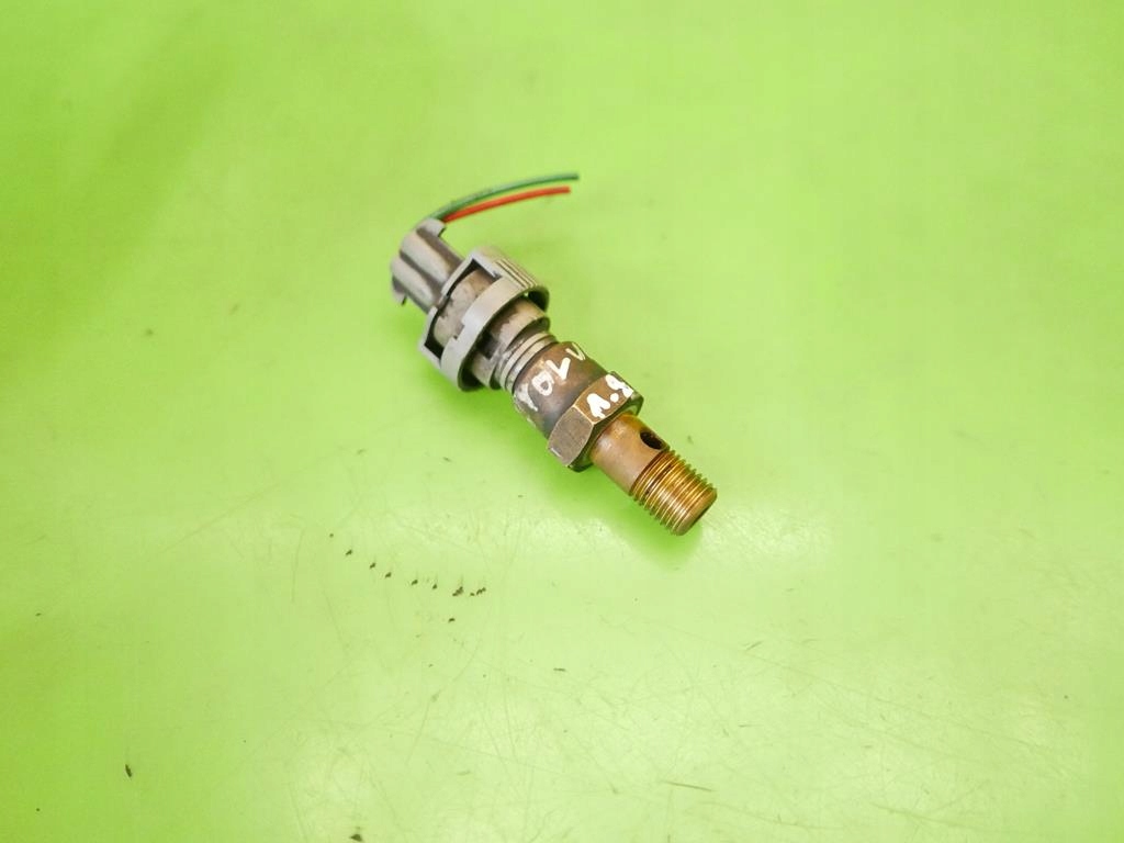 SENSOR TEMPERATURA CARBURANT VOLVO V40 I 1.9 DI 99- Product image