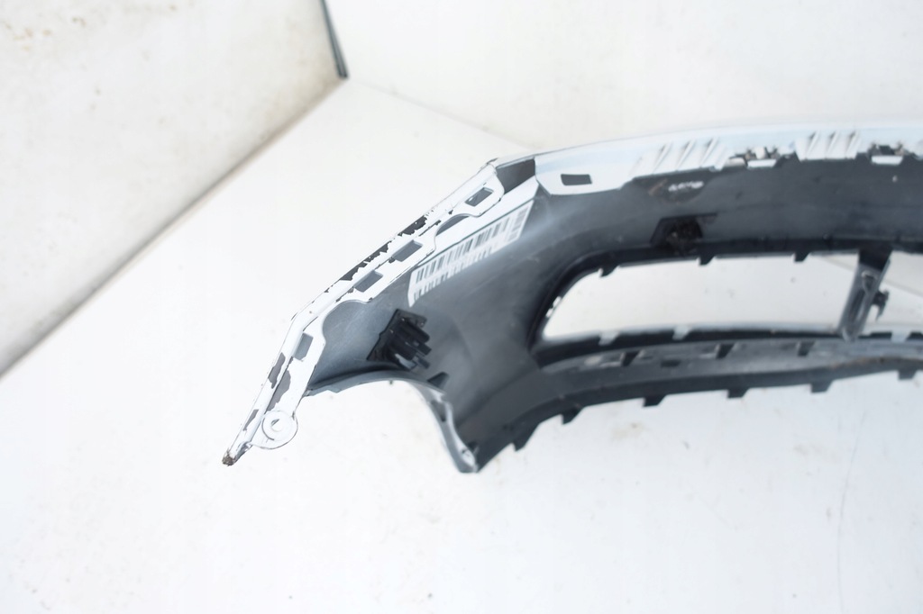 VW Touran 5TA II 2015- Front Bumper Front 5TA807221A-L Product image