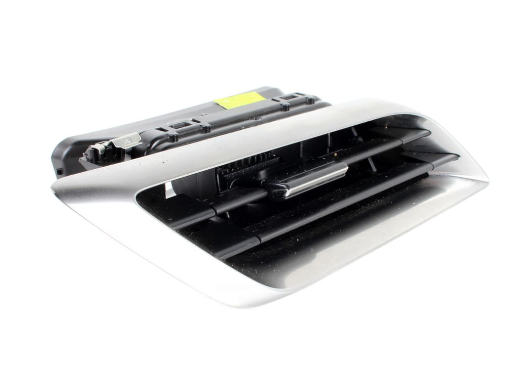 GRILĂ AER STÂNGA PEUGEOT 308 II T9 13- 9815415780 96778765ZD Product image