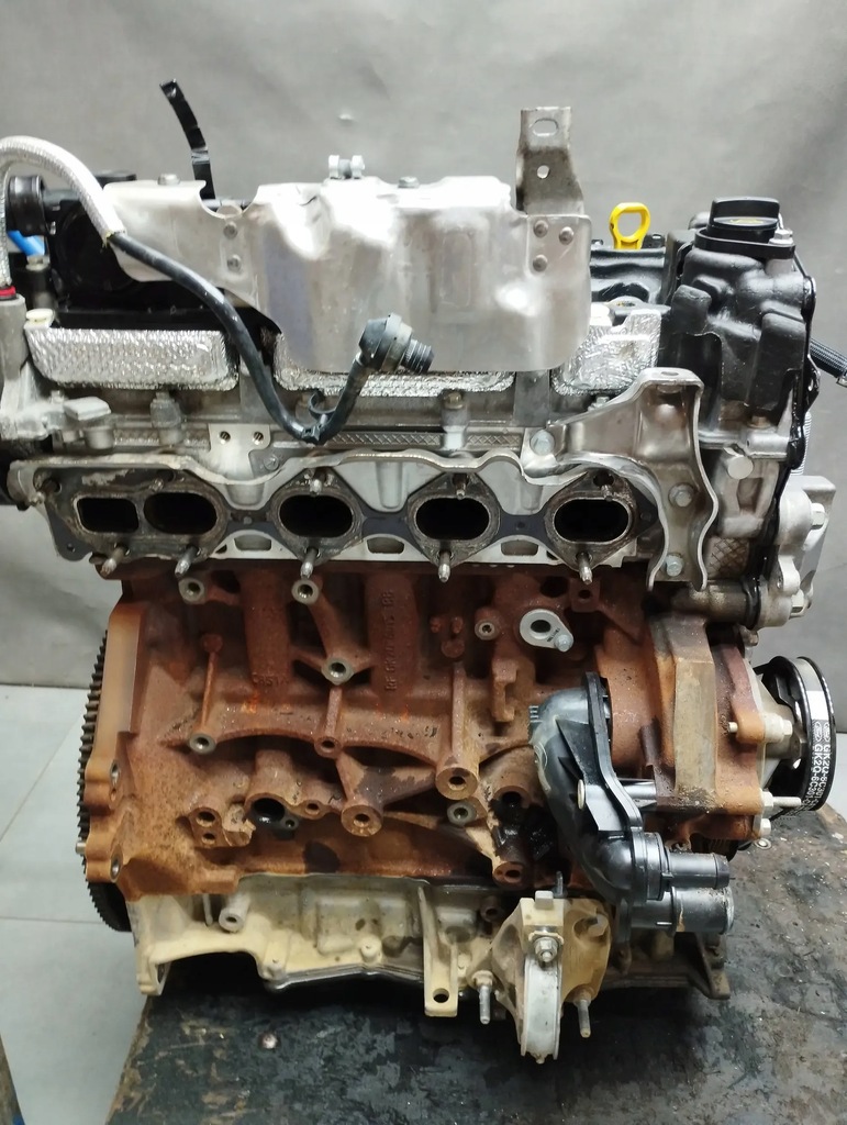 Ford Mondeo MK5 2.0 TDCI 2019 YLCC MOTOR PILAR Product image