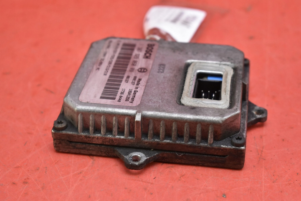 CONVERTOR XENON STÂNGA 1307329060 MERCEDES CLASA C W203 00-04 Product image