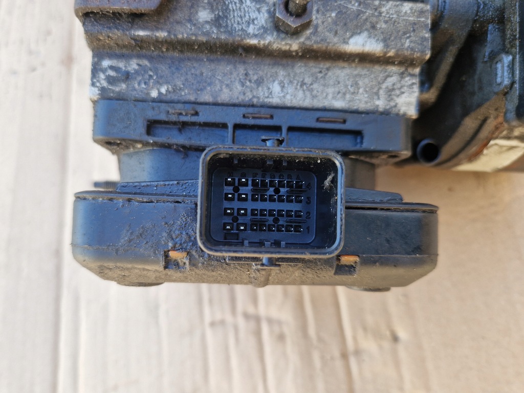 COMPRESOR POMPA HIDRO SUSPENSION CITROEN C5 III X7 2.0 HDI 9654068680 Product image
