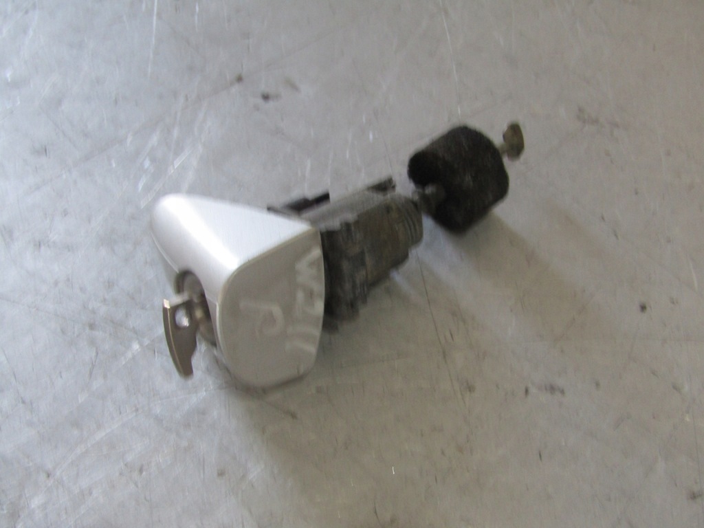 CHEIE INSERATE BLOC MERCEDES W211, DREAPTA Product image