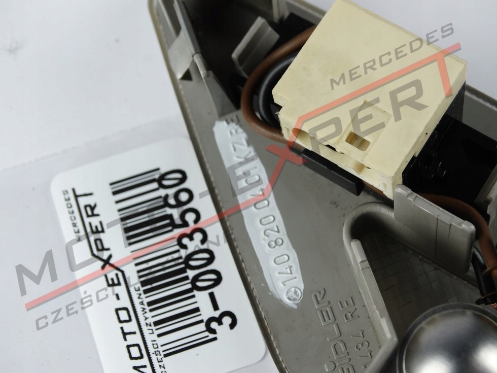 Mercedes Clasa S W140 FARO DREAPTA SPATE A1408200401 Product image
