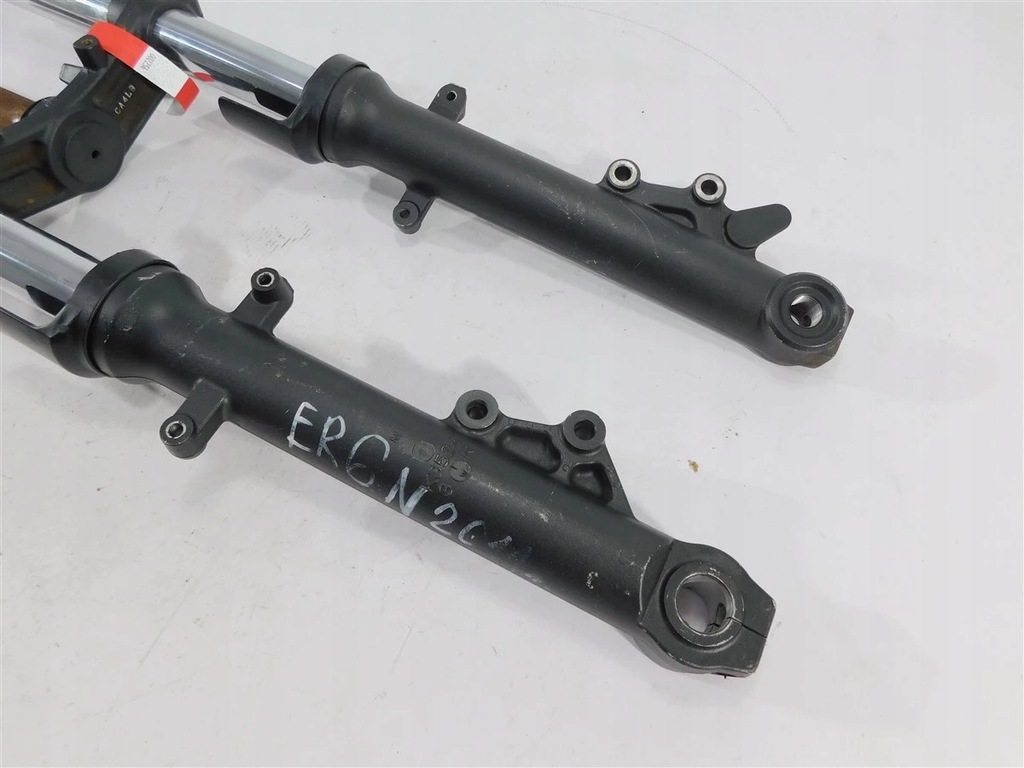 SUSPENSIA RAFT LAGA LAGI KAWASAKI ER-6F 650 09-11 44071054326M DEFECTAT Product image