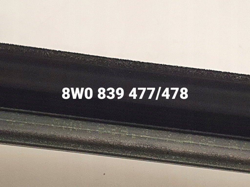 AUDI A4 B9 GARNITURA BANDA USA DREAPTA SPATE 8W0839902 8W9839904A COMBI Product image