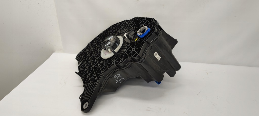 Rezervor ADBLUE Audi A4 B9 8W0131878BT 2021 Product image