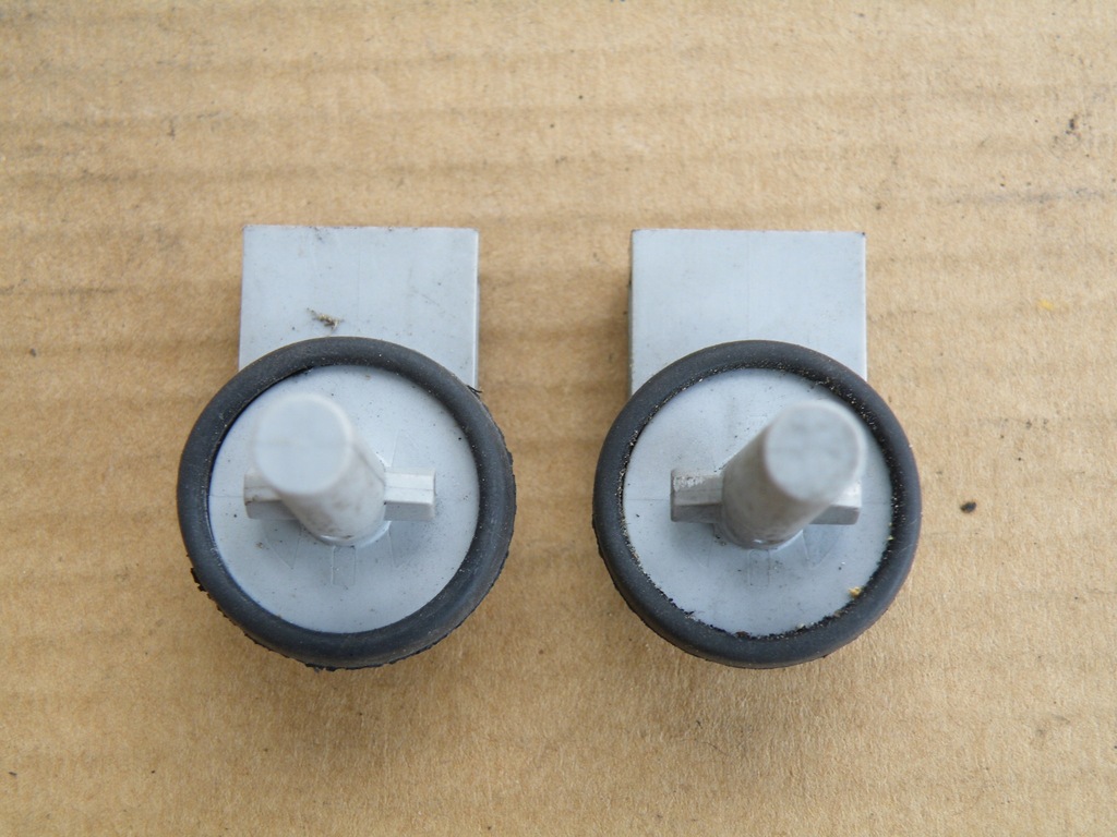 Senzor de temperatură intern VW Passat B5 FL lift Golf IV 4 1J0907543A Product image