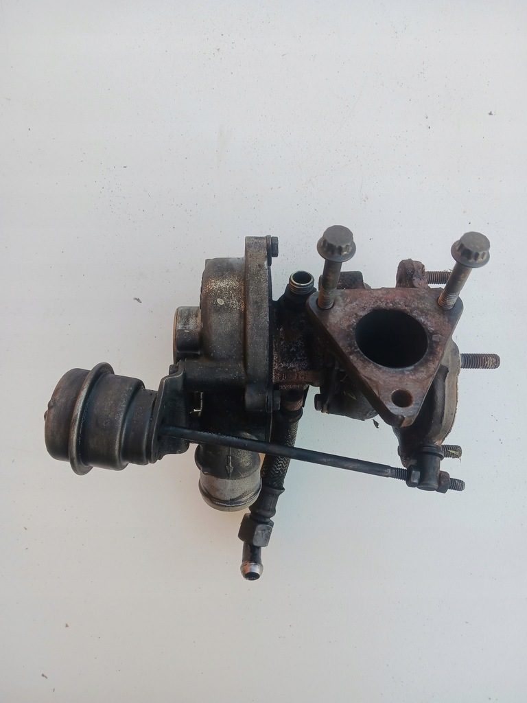TURBOCOMPRESOR AUDI A3 8L VW GOLF IV 1.9 TDI AGR 038145701D Product image