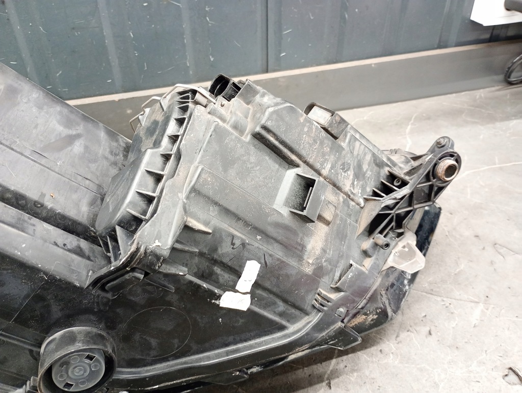517941005b farul stâng VW Golf VII Product image