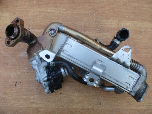 BMW G20 G30 G31 B47D20B 520D RĂCITOR EGR 8580452 11718580452 par Product image