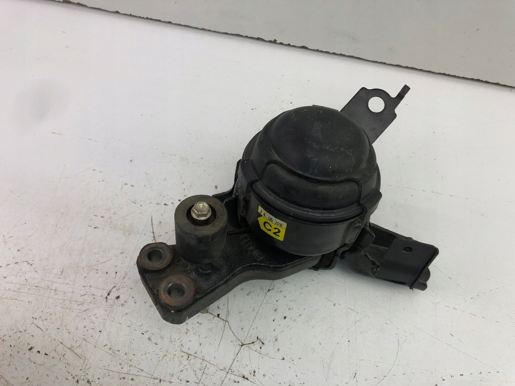 Toyota Yaris III 1.5 hibrid, suport dreapta motor C2 Product image