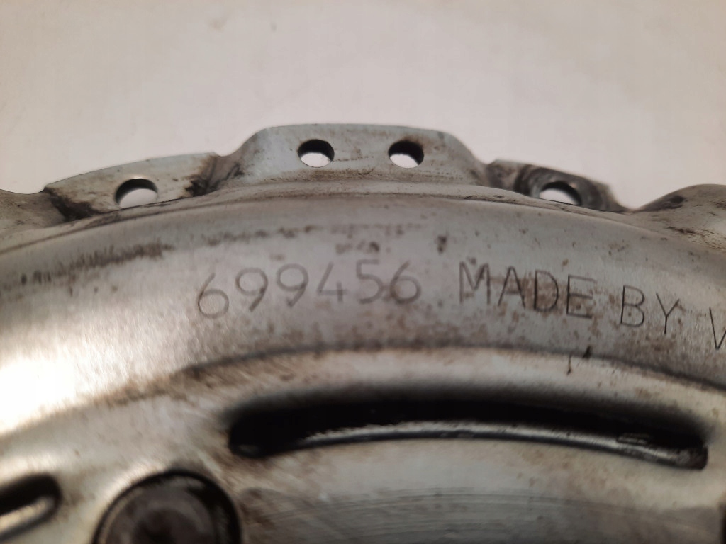 VOLKSWAGEN GOLF 5 V 03-09 VOLANT AMBREIAGE RIGID 699456 BKC Product image