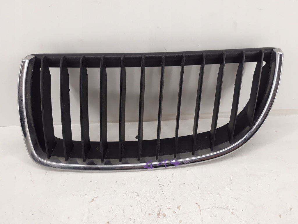 BMW 3 E90 E91 04-08 grilaj pentru rinichi stanga dreapta Product image