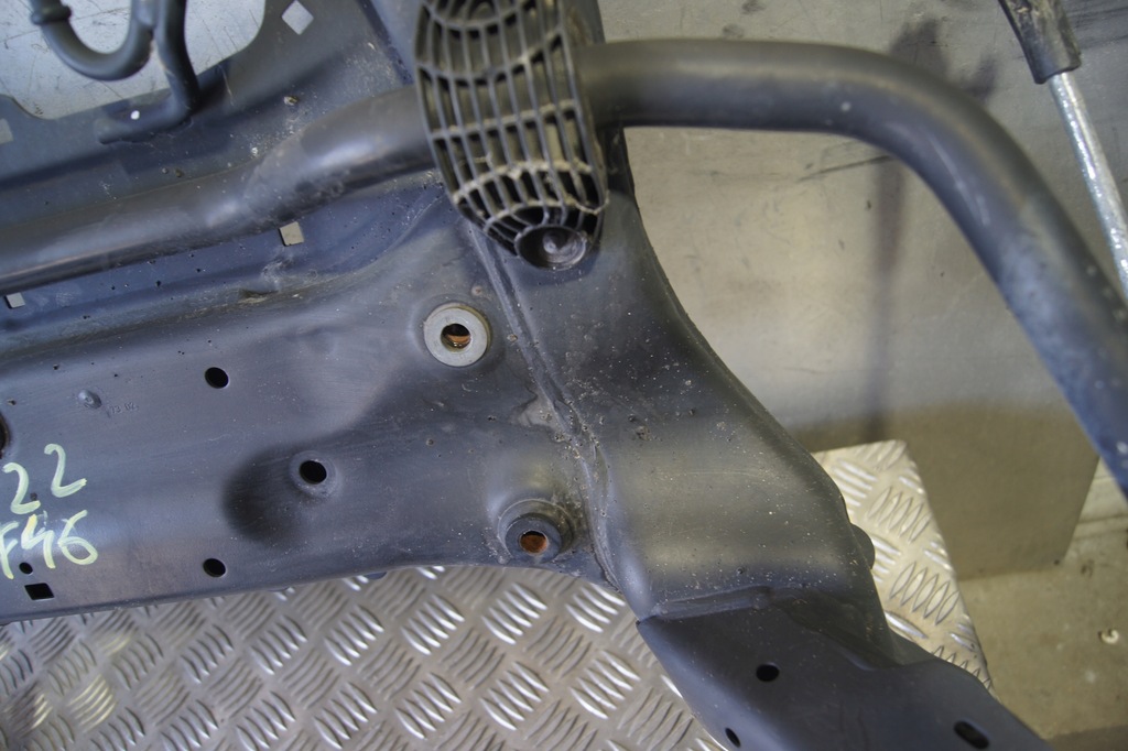 SANDIE BMW F46 F48 F40 FATA 6872729 Product image