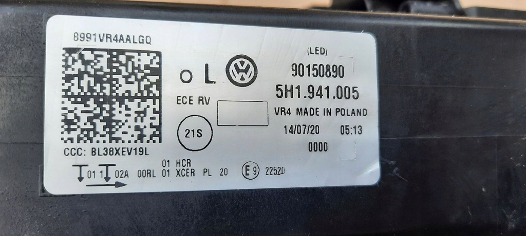 LAMPĂ DREAPTA SAU STÂNGA VW GOLF VIII LED 2019-> Product image