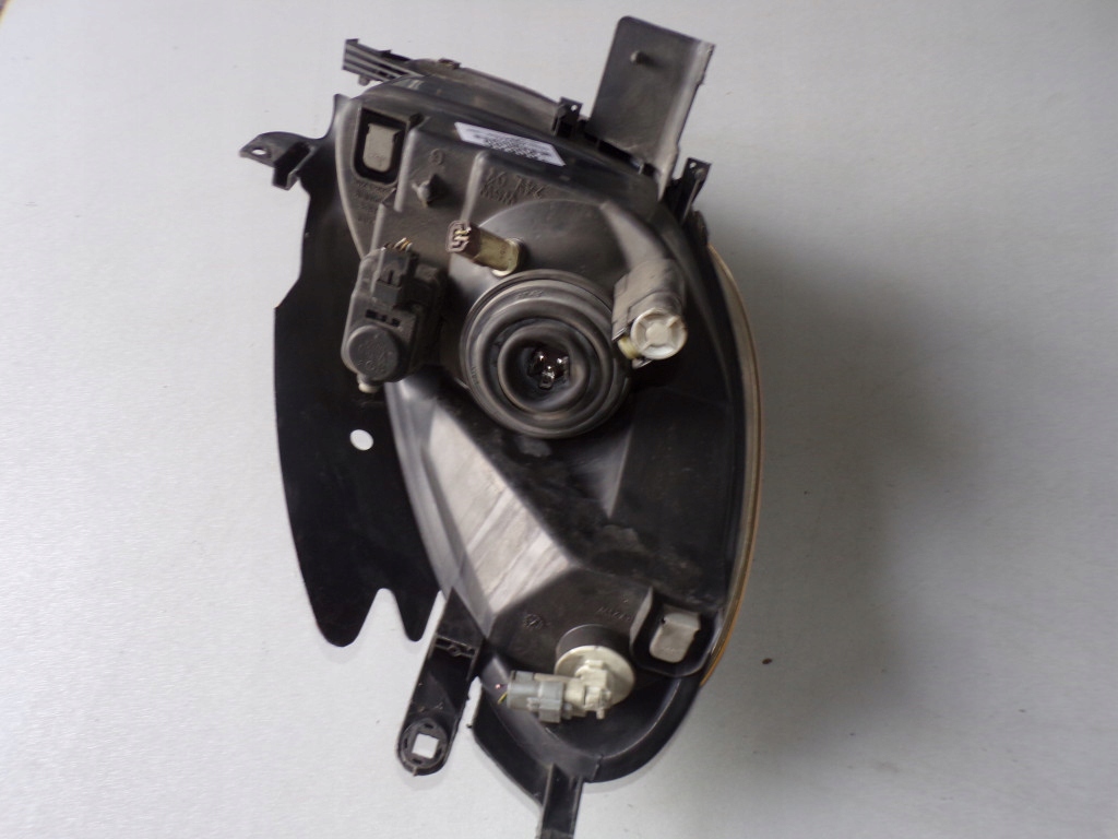 Lampa fata stanga el Citroen Xsara picasso Product image