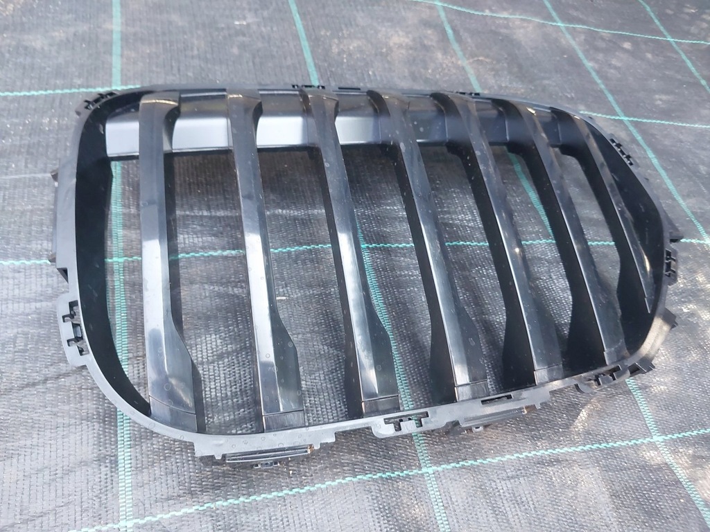 BMW 5 G30 G31 Grătar manechin, rinichi stâng, față Product image