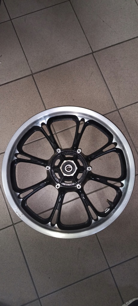 JANTE SPATE YAMAHA XVS 950 MIDNIGHT STAR Product image