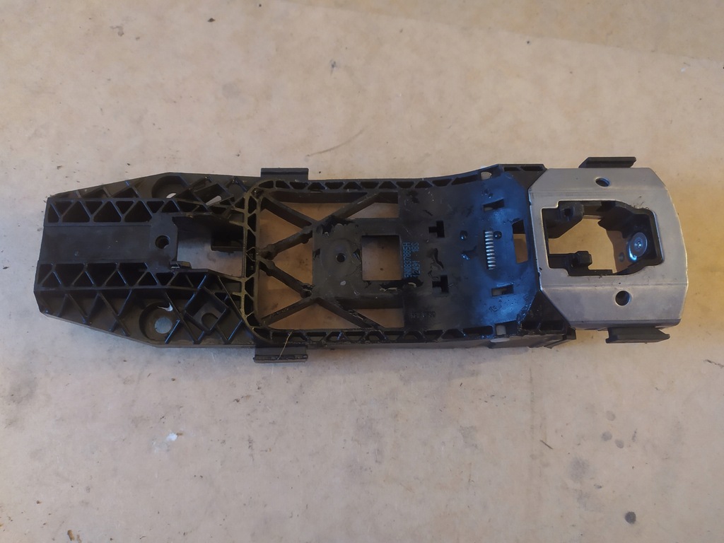 SUPORT MÂNER MONTARE STÂNGA VOLKSWAGEN GOLF VI 5K0 2008-2016 Product image