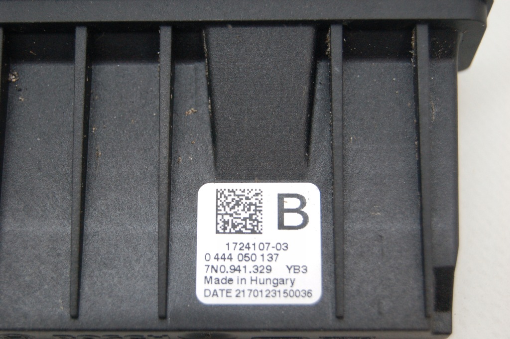 Controler AdBlue Audi VW Seat Skoda 7N0941329 Product image