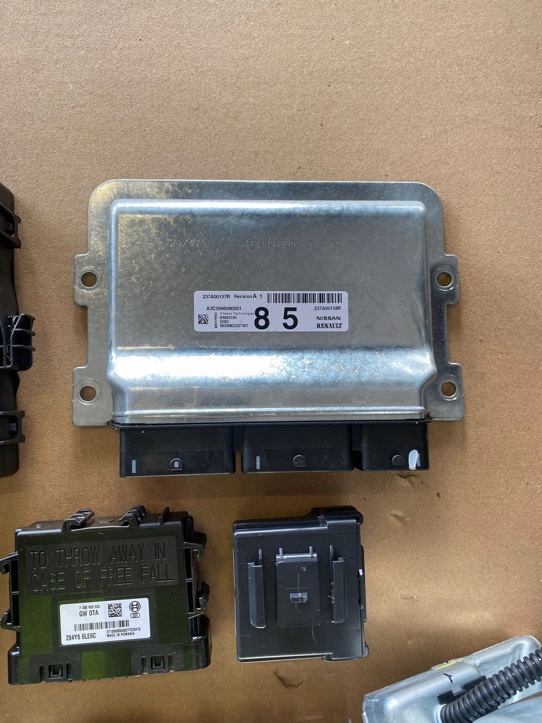 CALCULATOR HIBRID RENAULT CAPTUR II BCM 259154859R 284B29294R 237A00158R Product image
