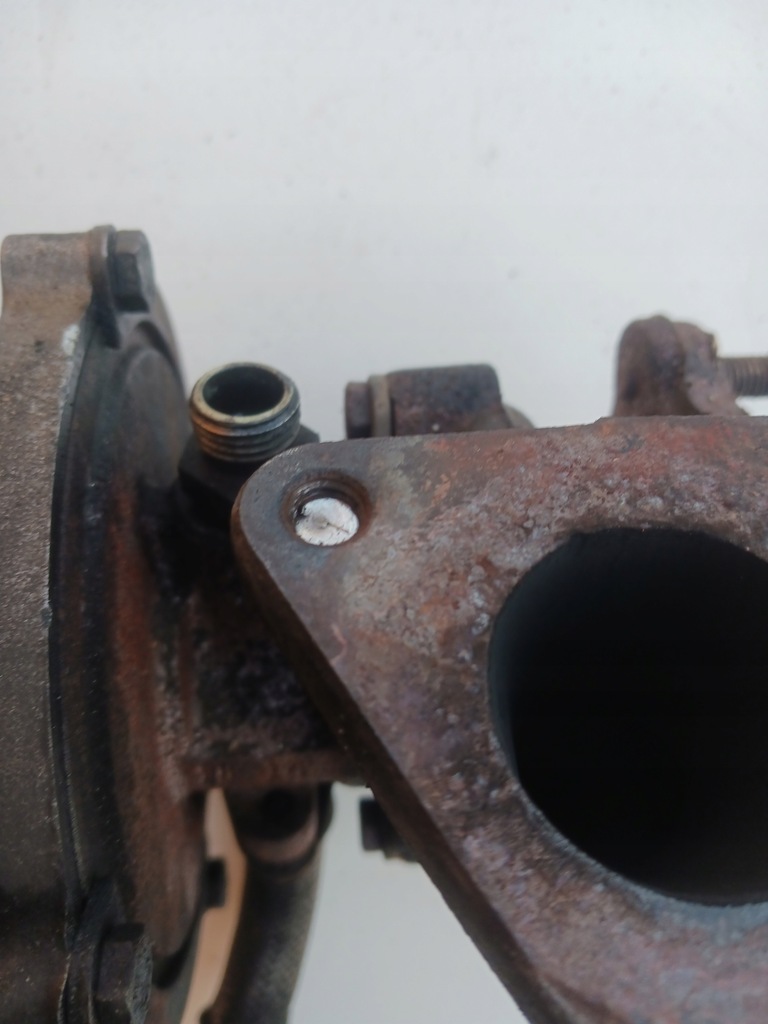 TURBOCOMPRESOR AUDI A3 8L VW GOLF IV 1.9 TDI AGR 038145701D Product image