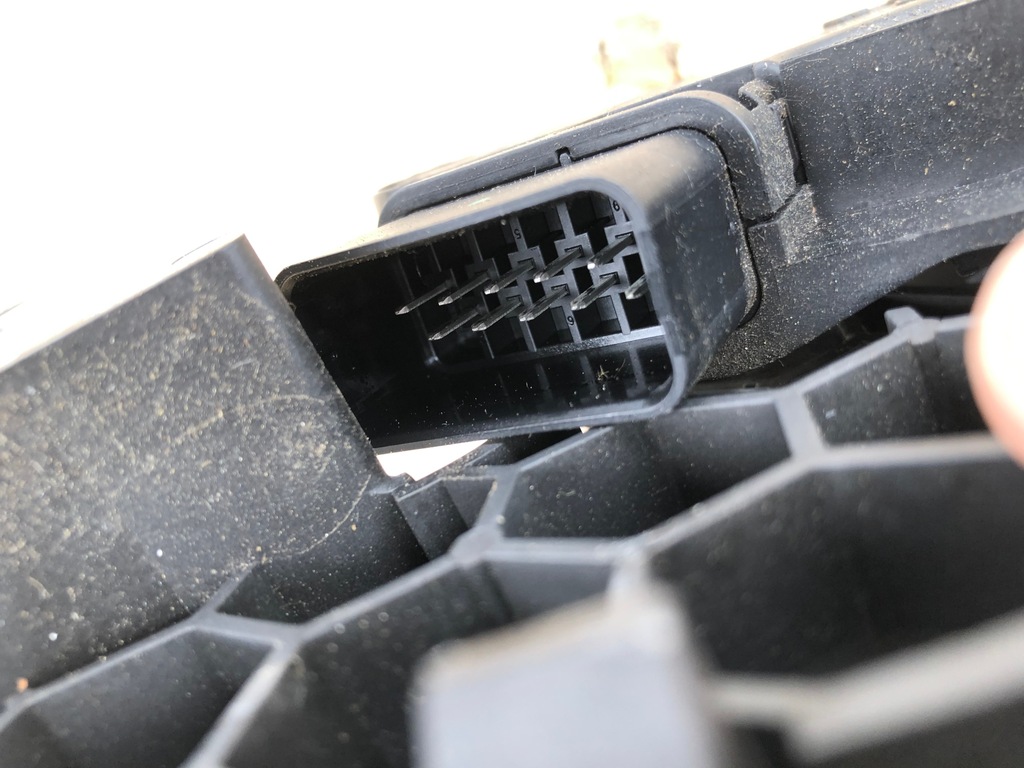 VOLVO S40 V50 BLOCARE UȘĂ STANGA SPATE 10 PIN 04-12 Product image