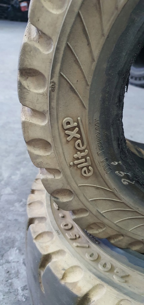 Anvelopă solidă 200/50-10 Trelleborg pentru cărucior Product image