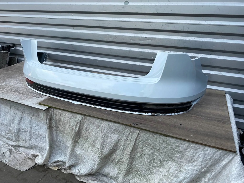 AUDI E-TRON 4KE ZDERZAK TYLNY TYŁ 4KE807511 Product image