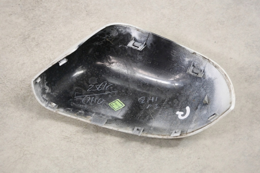 CAPAC OGLINZĂ DREAPTA QM1G NISSAN MICRA K13 10-13 Product image