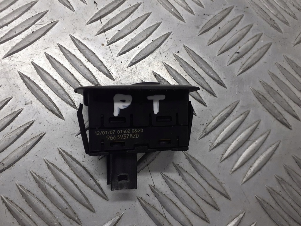 COMUTATOR GEAM SPATE DREAPTA CITROEN C4 PICASSO Product image