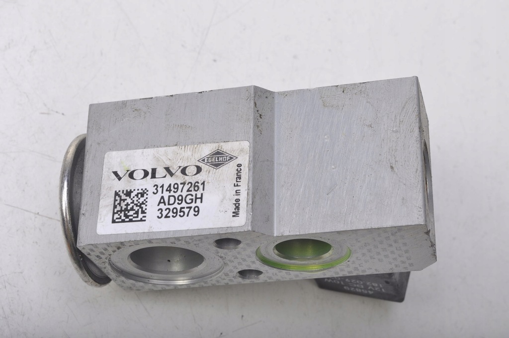 VOLVO XC60 T6 T8 VALVĂ DE EXPANSIUNE DE ÎNCĂRCARE 31497261 Product image