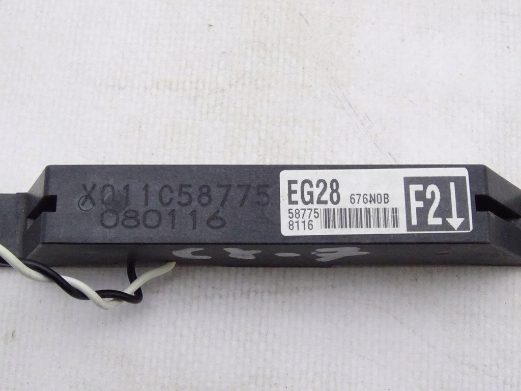Mazda CX7 CX-7 06-12 Amplificator de antenă X011C58775 EG28676N0B Product image